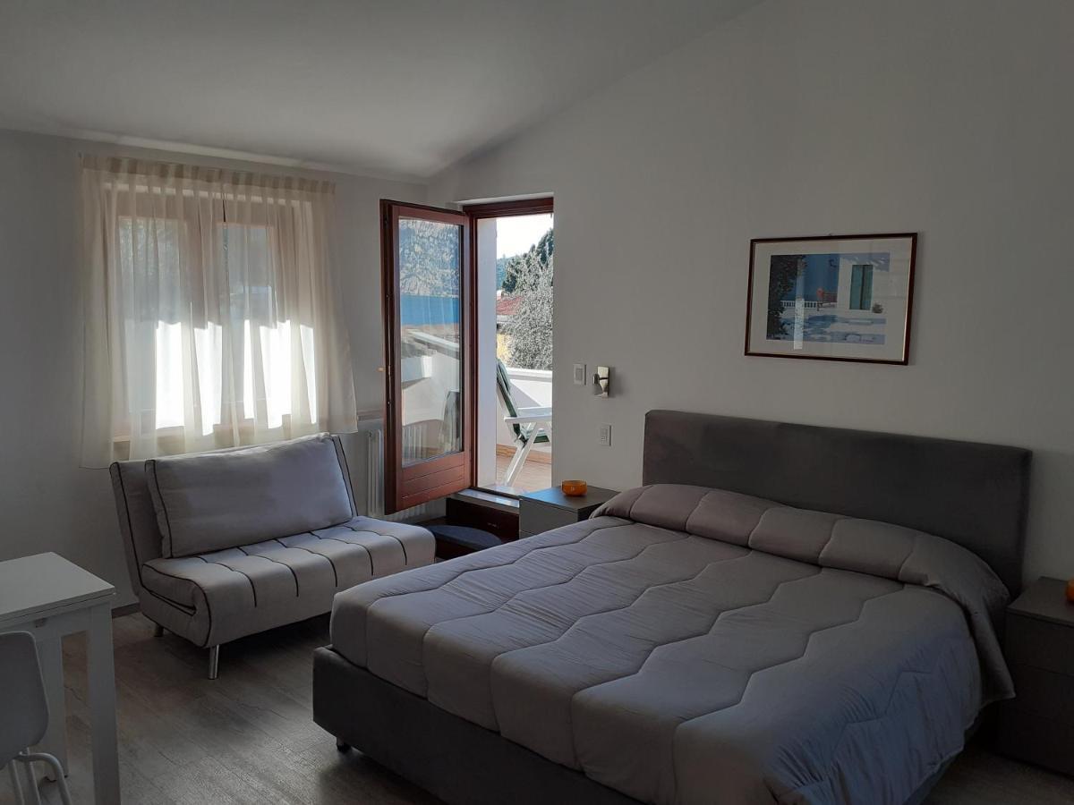 Residence Le Palme Appartamenti Malcesine Exterior photo