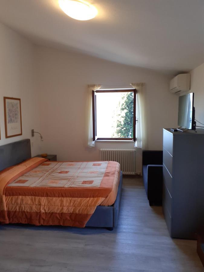 Residence Le Palme Appartamenti Malcesine Exterior photo