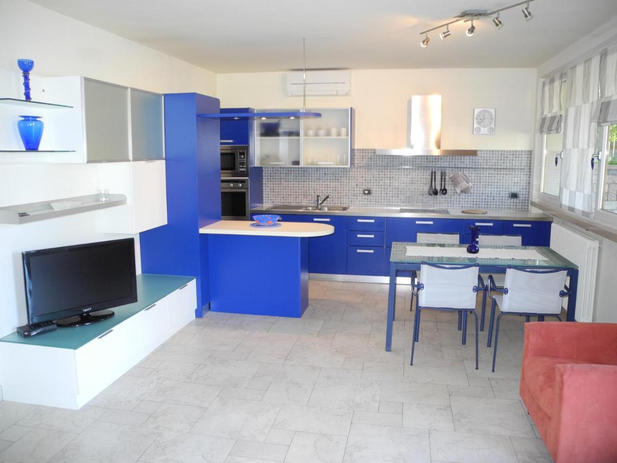 Residence Le Palme Appartamenti Malcesine Exterior photo