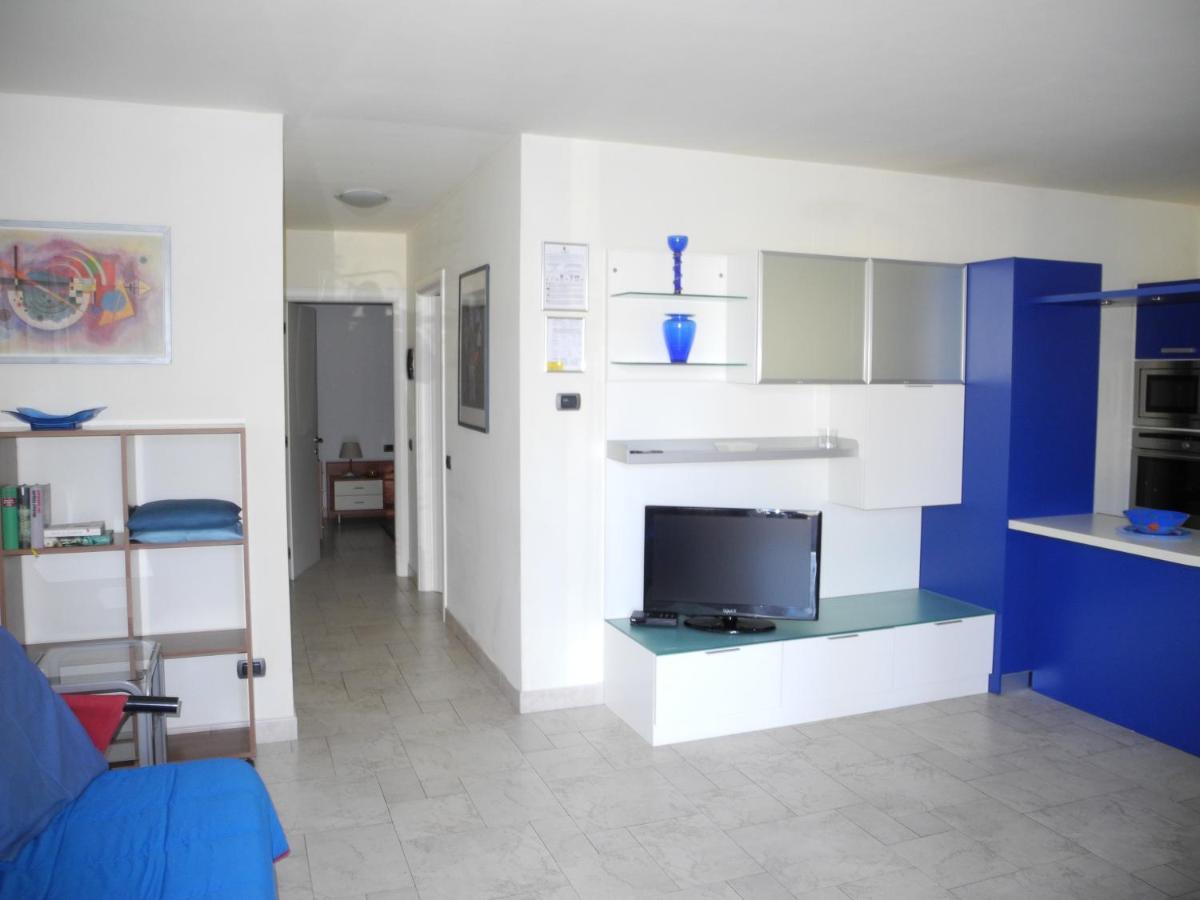 Residence Le Palme Appartamenti Malcesine Exterior photo