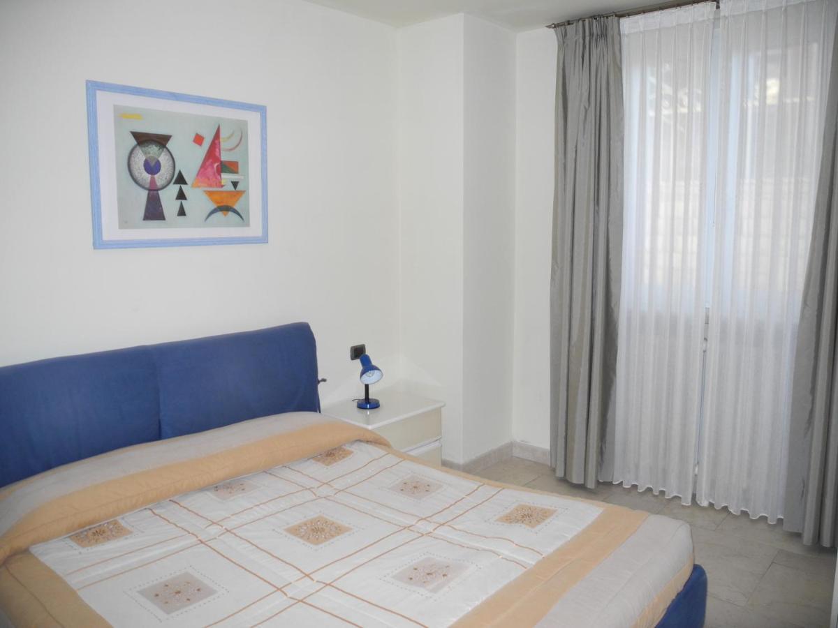 Residence Le Palme Appartamenti Malcesine Exterior photo