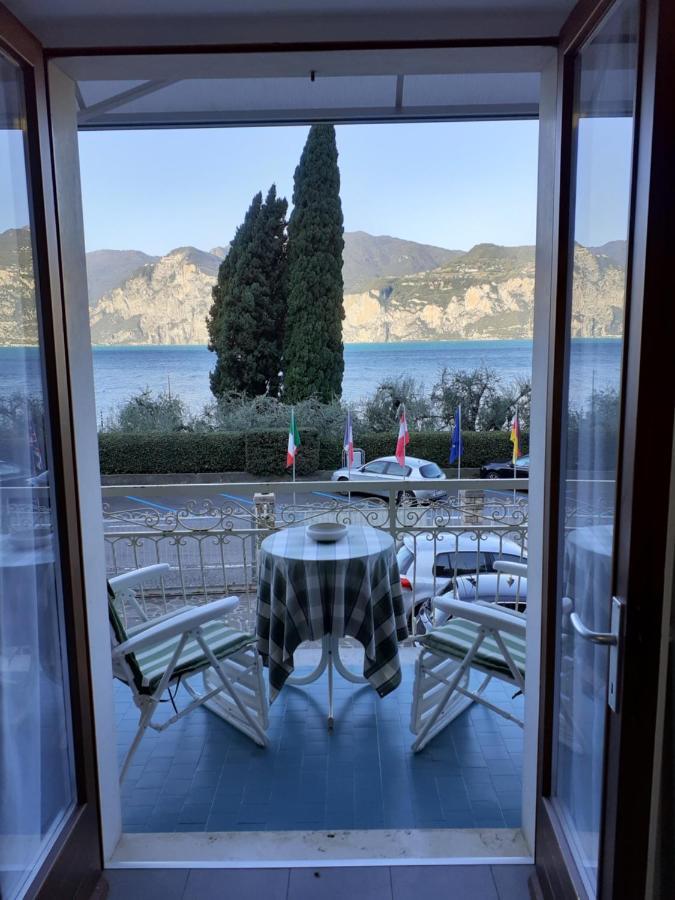 Residence Le Palme Appartamenti Malcesine Exterior photo